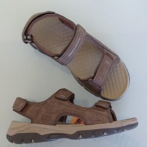 Skechers Mens Sandals Brown Leather Relaxed Fit Luxe Foam Steady Grip Sz 10 NWT